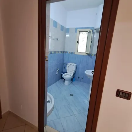 Dhoma Plazhi Xheviti Vlorë
